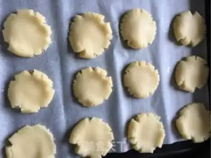 Make Meat muffin rolls step 17