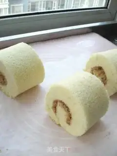 Make Meat muffin rolls step 18