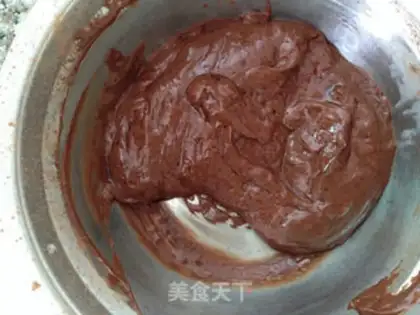 Make Coco sponge walnut cake step 10