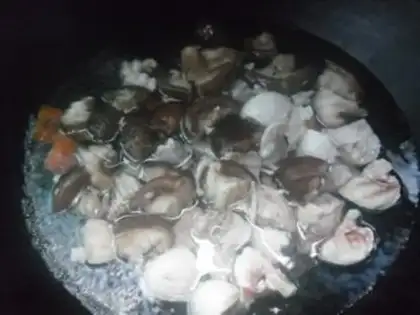 Make Chestnut burning mushrooms step 2
