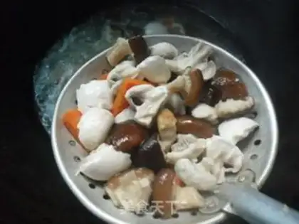 Make Chestnut burning mushrooms step 3