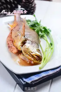 Make Bad yellow fish step 9