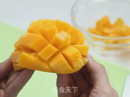 Make Tropical fruit sandwich step 0