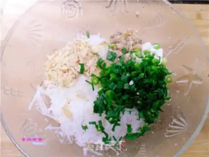 Make Shrimp radish pancakes step 2