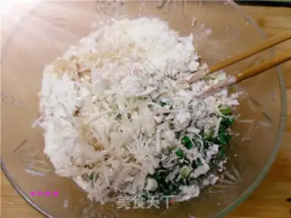 Make Shrimp radish pancakes step 4