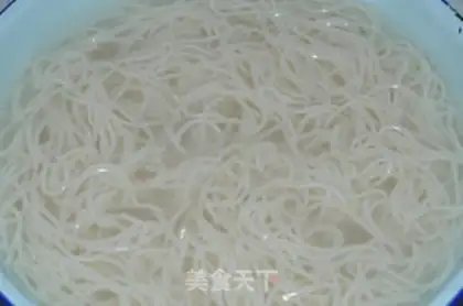 Make Spicy noodles step 5