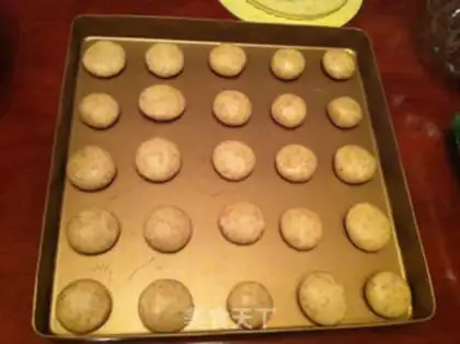 Make All-eat monkey mushroom crackers step 6