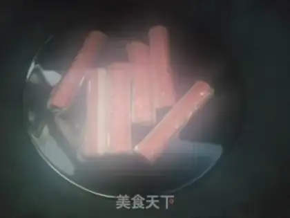 Make Crab stick. Seat salad step 1