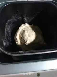 Make Fresh yogurt toast step 6