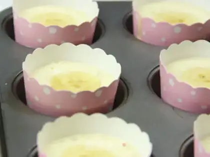 Make Banana sponge cake step 5