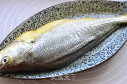 Make Precious cucumber fish step 0
