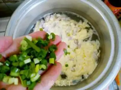 Make Meat loaf and egg soup step 4