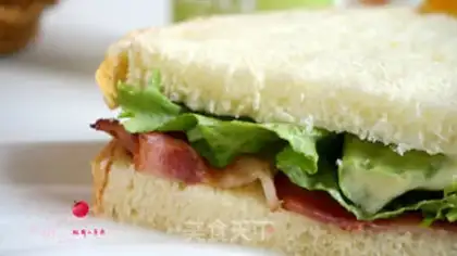 Make Homer Bacon sandwich step 8