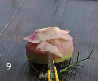 Make Sculpt radish step 8