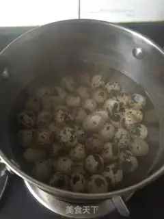 Make Five cedar quail eggs step 1