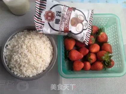 Make Strawberry rice step 0