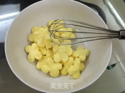 Make Nut cookies step 1