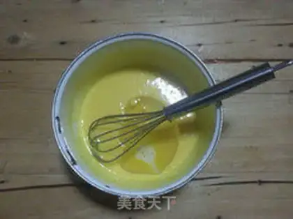 Make Blueberry yogurt cake step 1