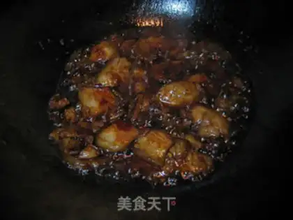 Make Garlic sprouts back to the pot step 4