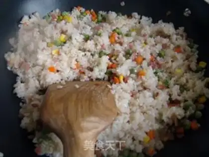 Make Soy sauce bacon fried rice step 7