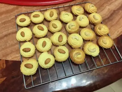 Make Nut cookies step 13