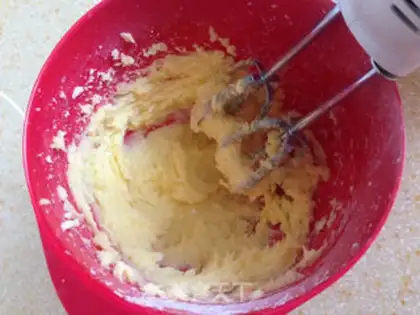 Make Coco cookies step 1