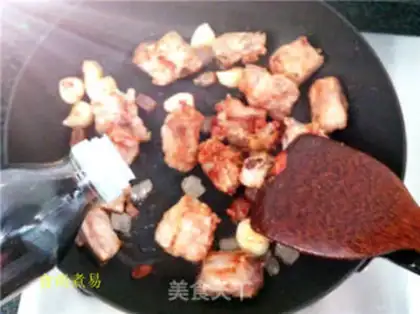 Make Piggy skin and ribs step 10