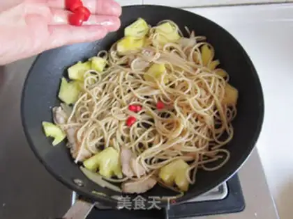 Make Pineapple chicken fried pasta step 9