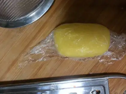 Make Cream banana butter cake step 0