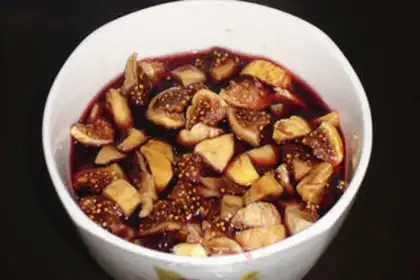 Make Red fig cake step 0