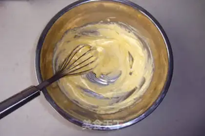 Make Red fig cake step 4