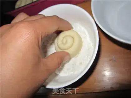 Make ♪ On the bottom of the honey bread ♪ step 10