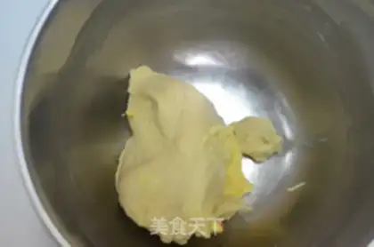 Make Nutritional breakfast — caterpillar bread step 4