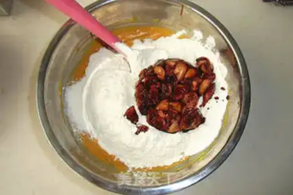 Make Red fig cake step 8
