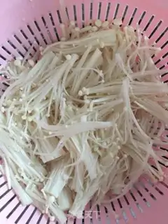 Make Tofu soup step 1
