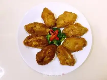 Make Garlic fried chicken wings step 6