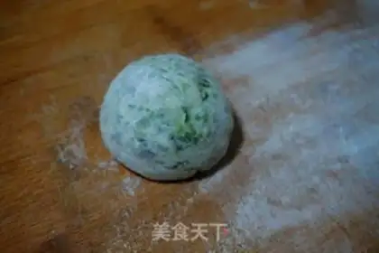 Make Nutrient spinach noodles for young children step 3