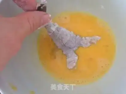 Make Flybird couple cake step 1