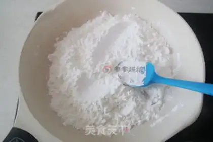 Make Big white marshmallows step 1