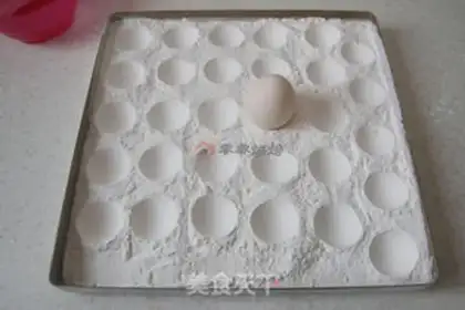 Make Big white marshmallows step 2
