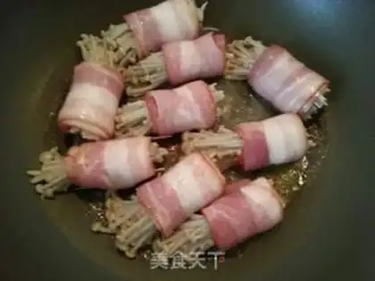 Make Bacon pins and mushrooms step 5