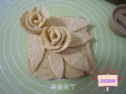 Make Rose toast step 5