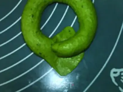 Make Spinach bread step 16