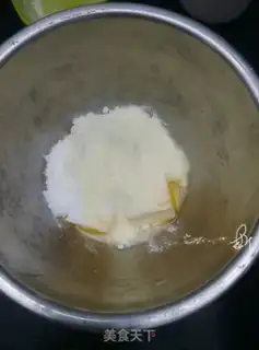 Make Grape soufflé step 1