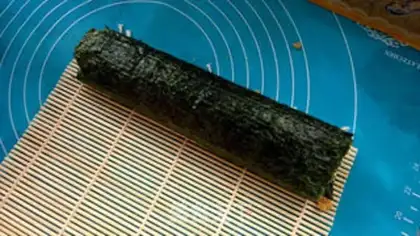 Make Arctic shrimp sushi step 6