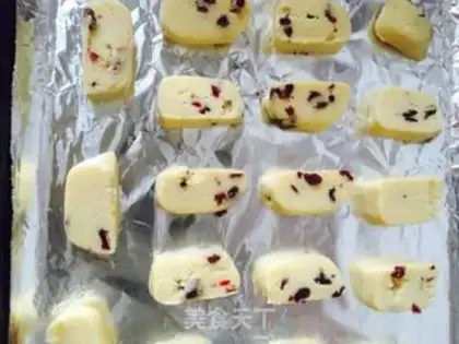 Make Cranberry cookies step 2