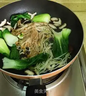 Make Rock pan rice step 4