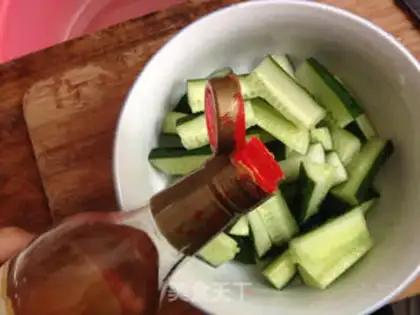 Make Chishima cucumber step 2