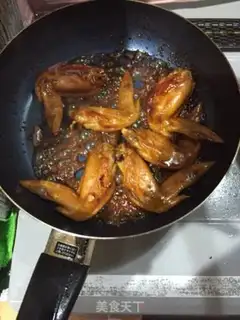 Make Red chicken wings step 1