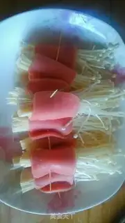 Make Ham and golden mushroom rolls step 2